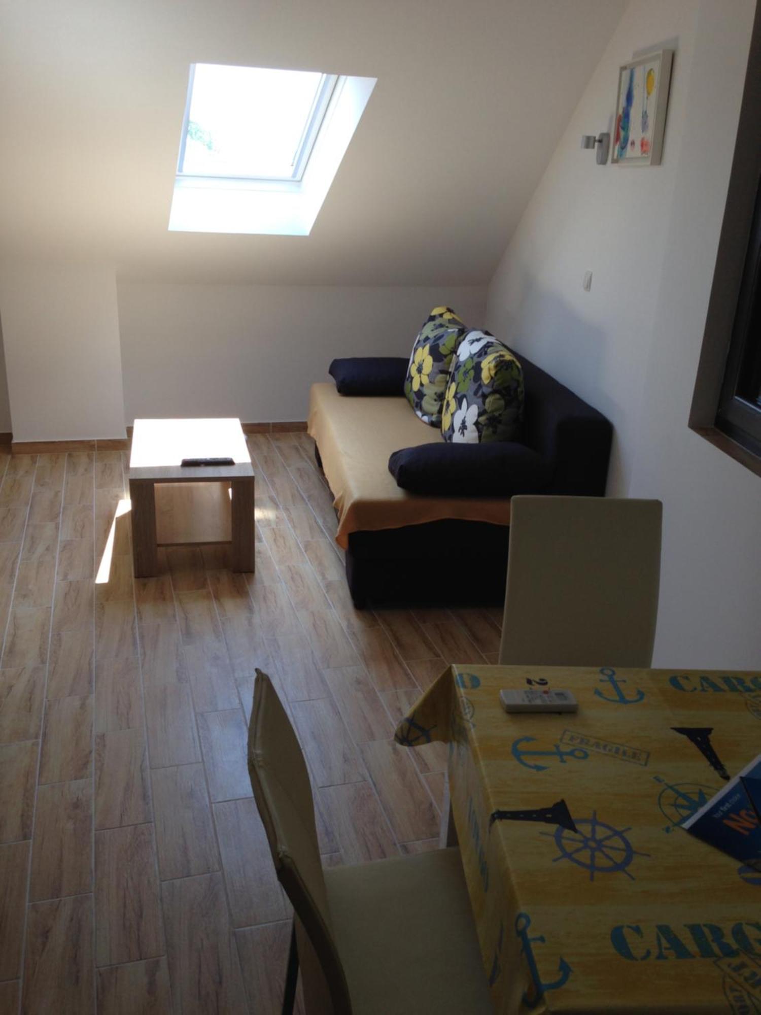 Apartment Novalja City Central Apartments